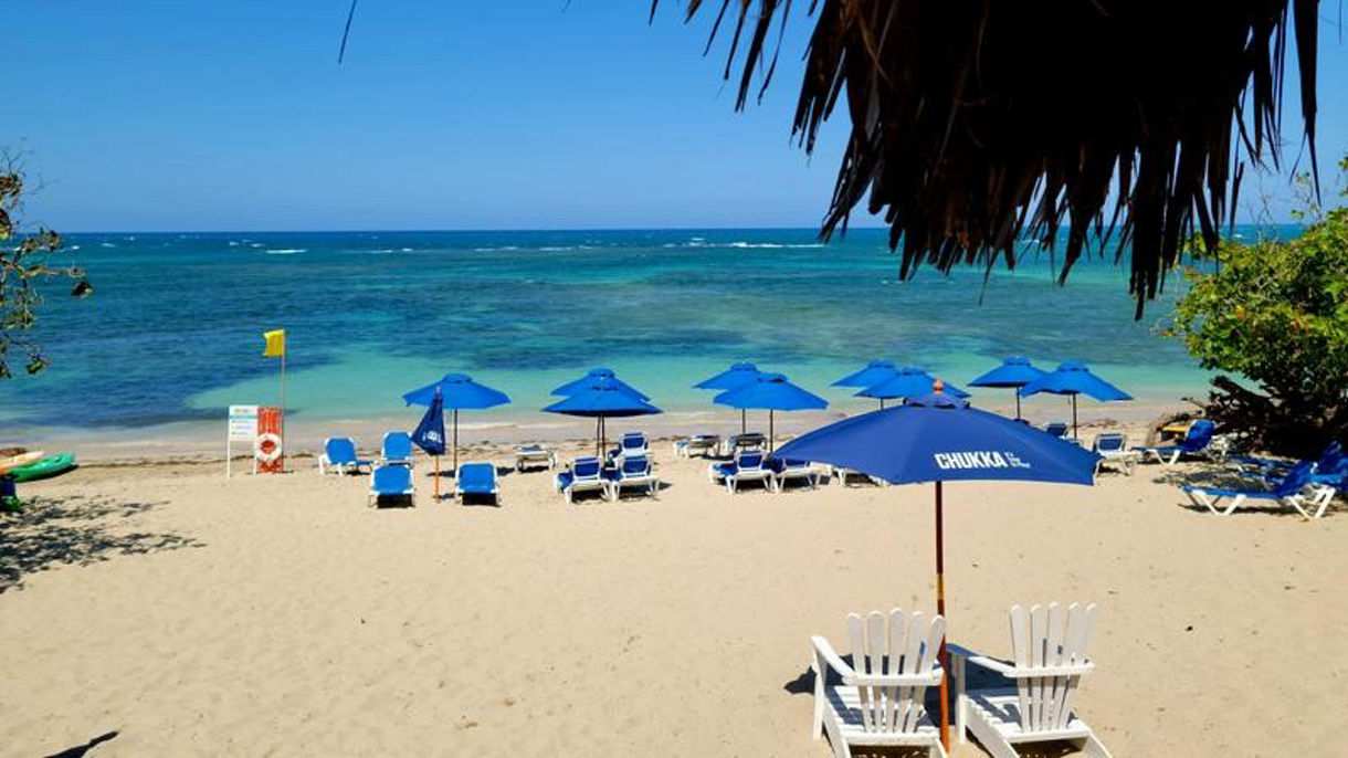 La Casa En la Playa - A Select Retreat