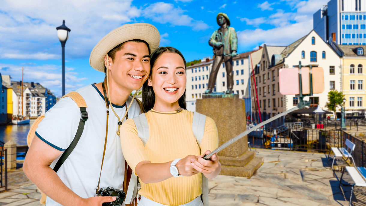 Picture Perfect: City Selfies in Alesund