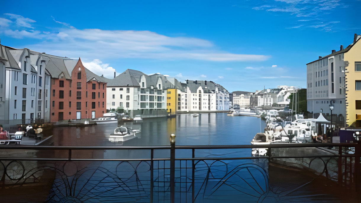 Easy Alesund