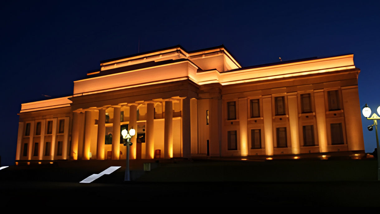 Ultimate Auckland: City Drive & Museum