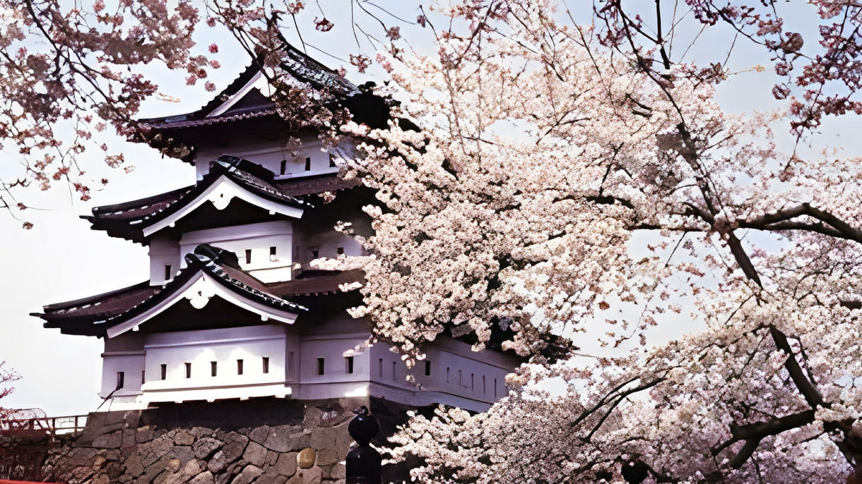 Hirosaki Castle Park & Neputa Festival Exhibition Hall