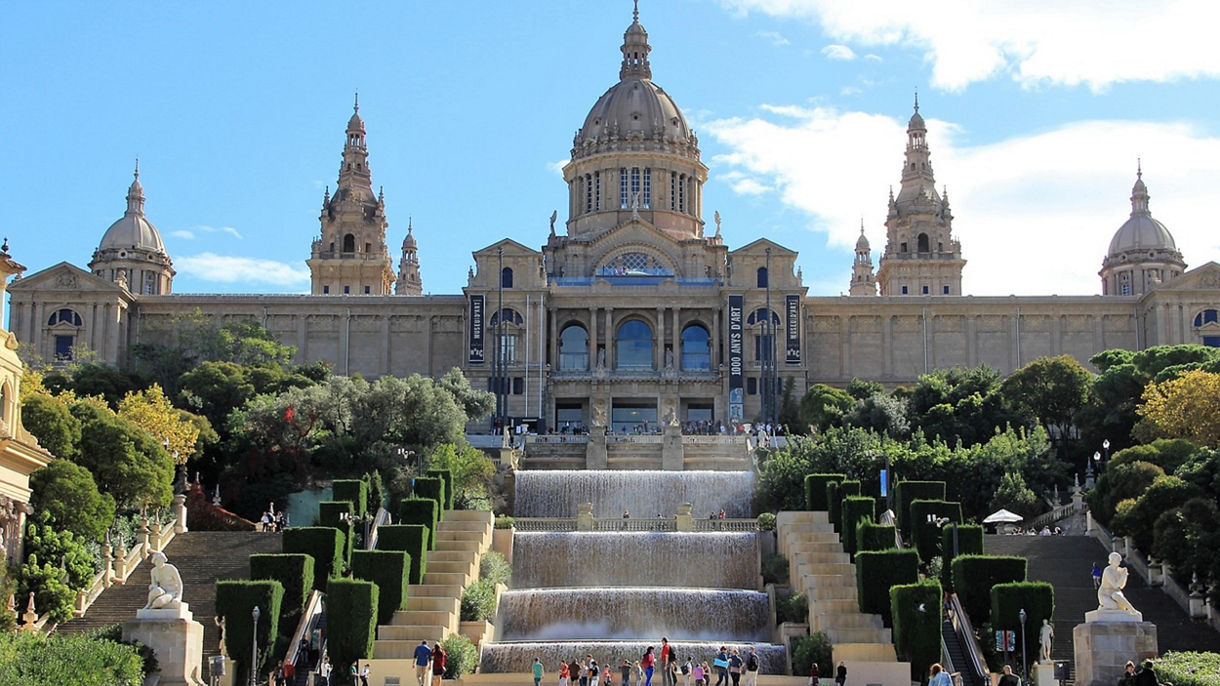 Debark - Poble Espanyol, Scenic Drive and Gothic Quarter with Airport Transfer