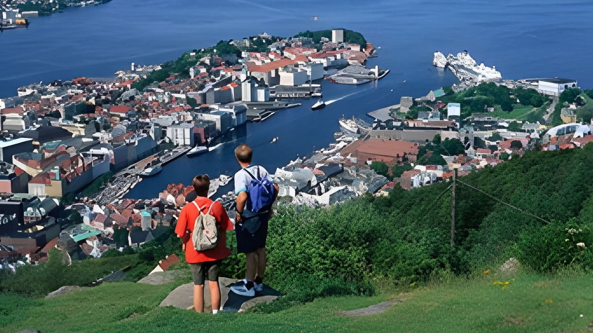Mt. Fløien Funicular & Hike