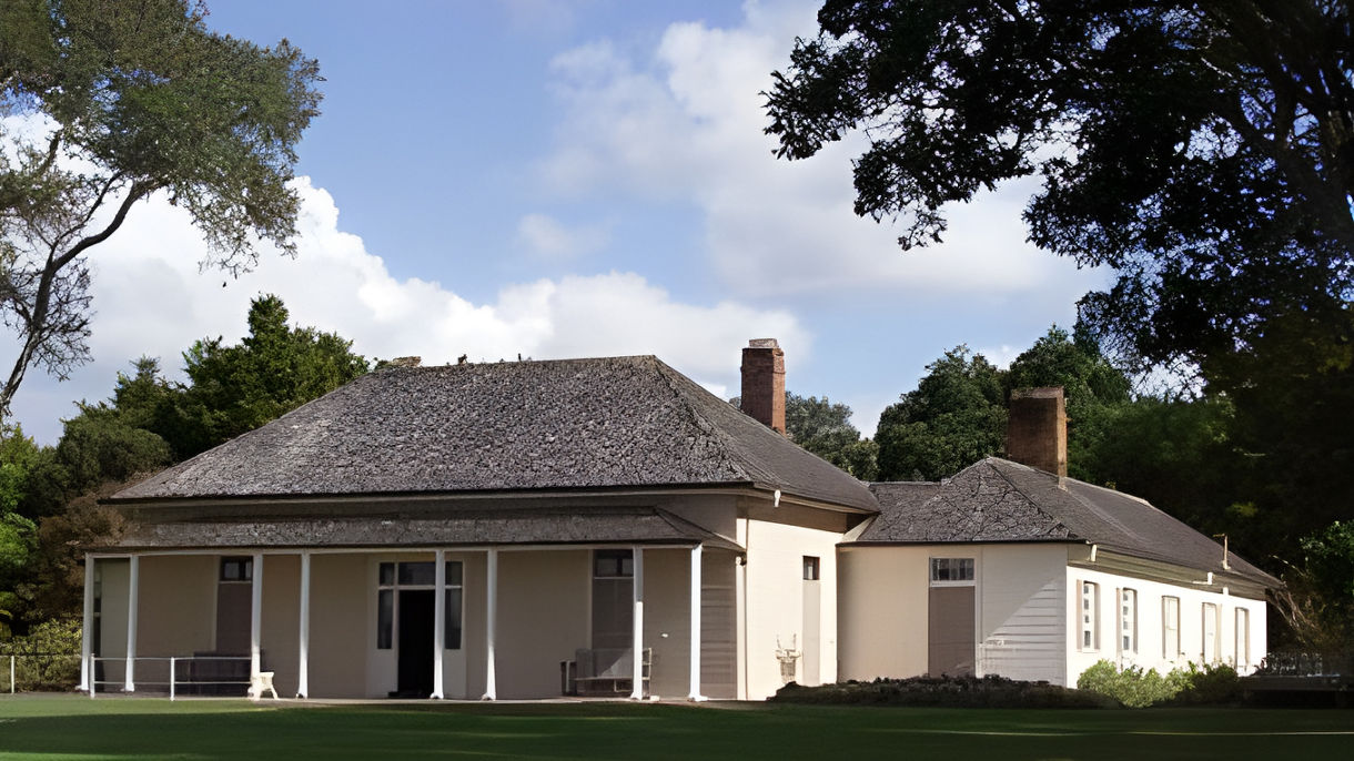 Kerikeri, Maori Meetinghouse & Puketi Kauri Forest