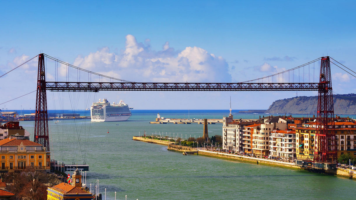 Old Port of Algorta & Hanging bridge