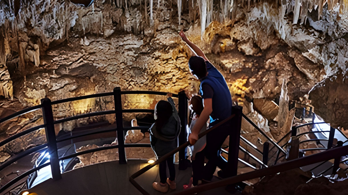 Ngilgi Caves & Cape Naturaliste Lighthouse