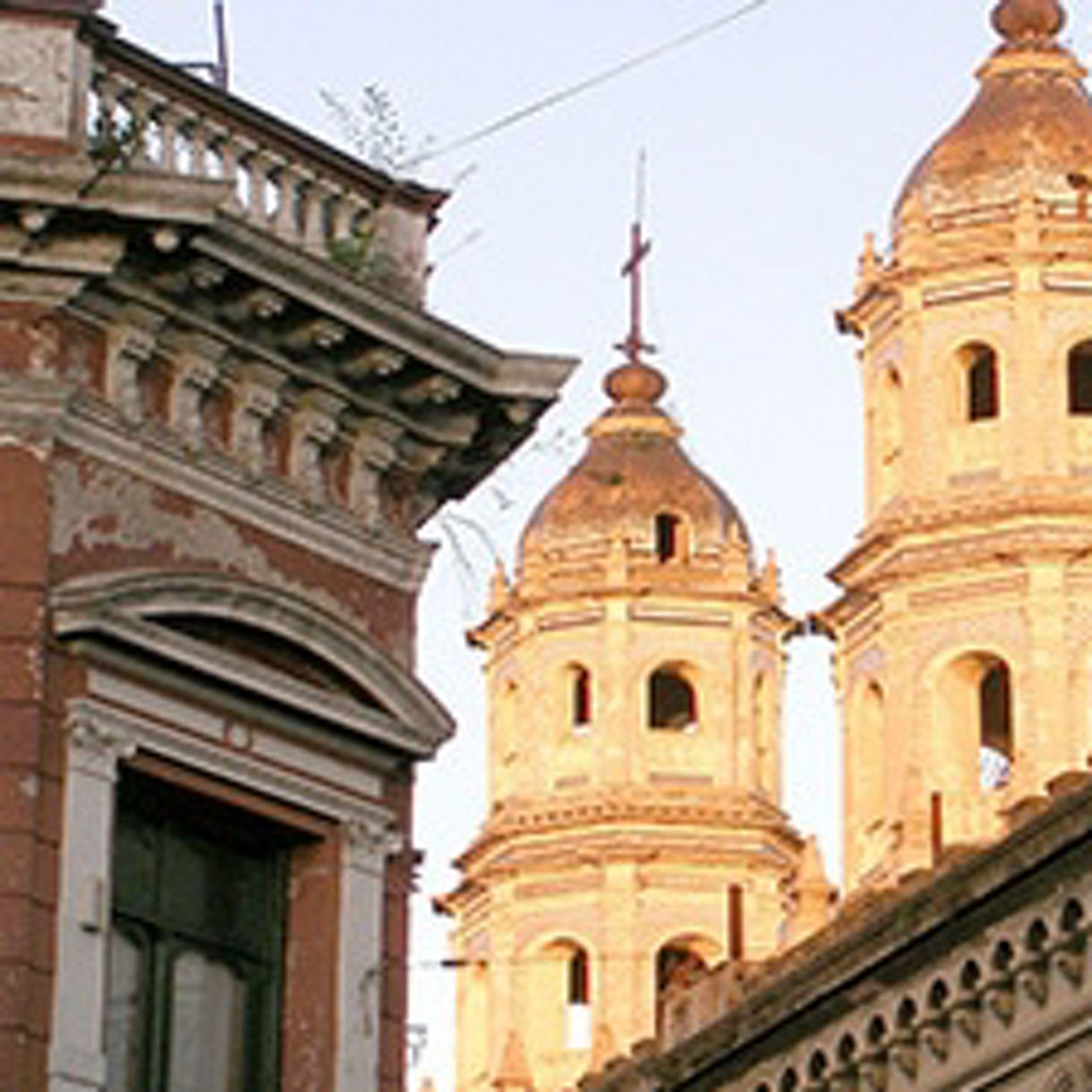 Best of Buenos Aires: La Boca & Recoleta Cemetery