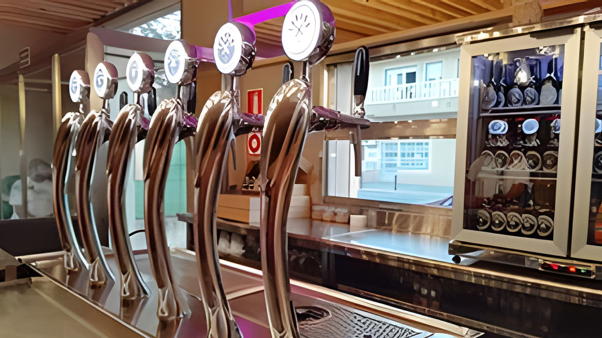 Local Connections: Craft Brew Tasting With Master Brewer Damian Martinez