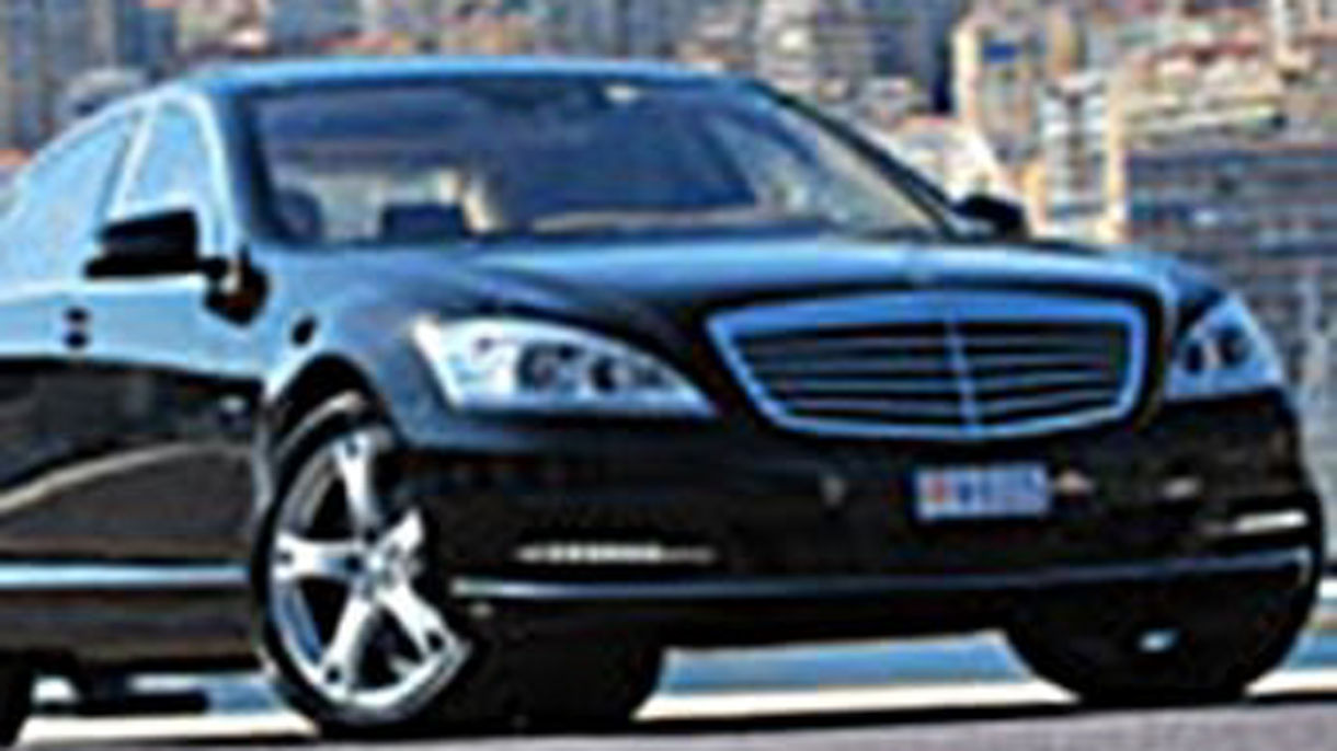 Cannes by Private Vehicle - Car Class Full Day (With Guide)