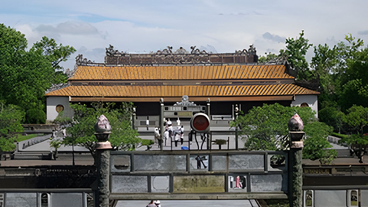 Hue: Imperial Citadel & Tu Duc Royal Tomb