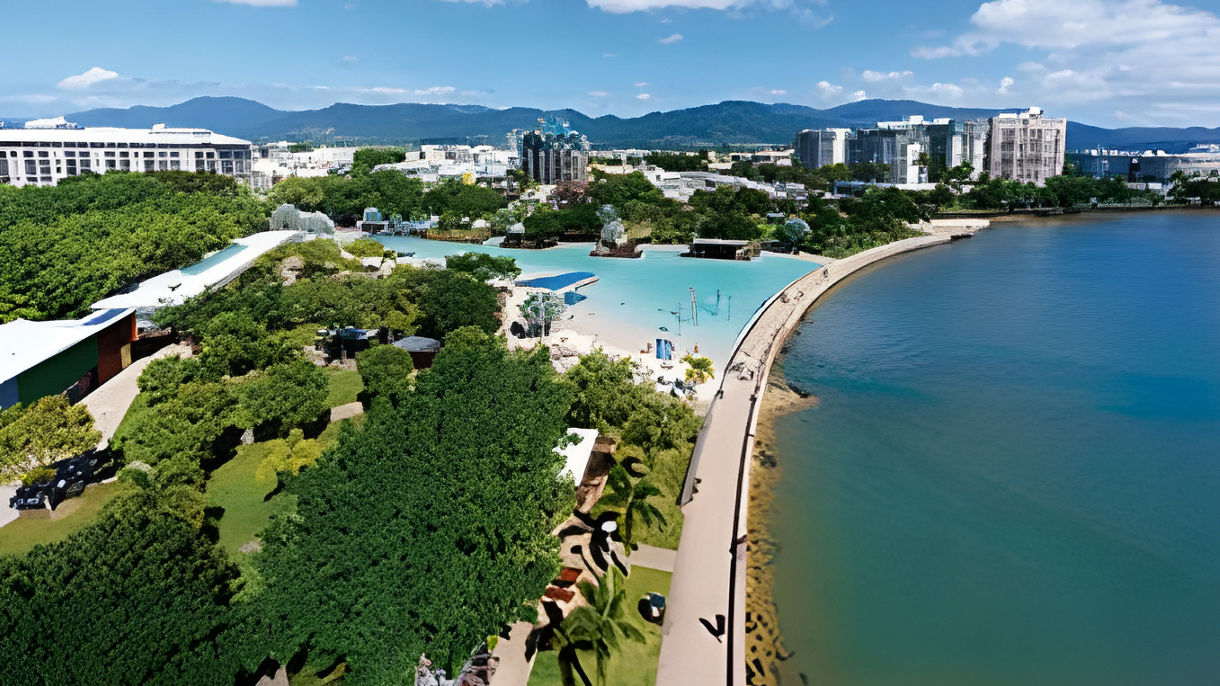 Scenic Walk through Cairns