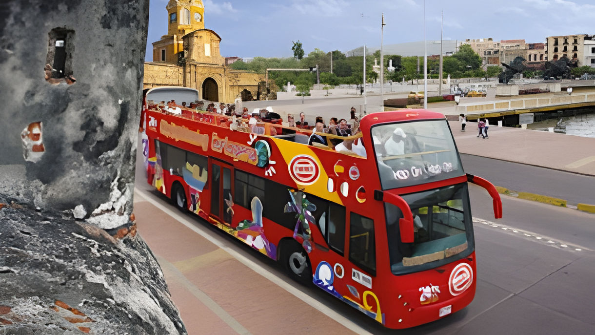 Cartagena On Your Own: Hop On Hop Off