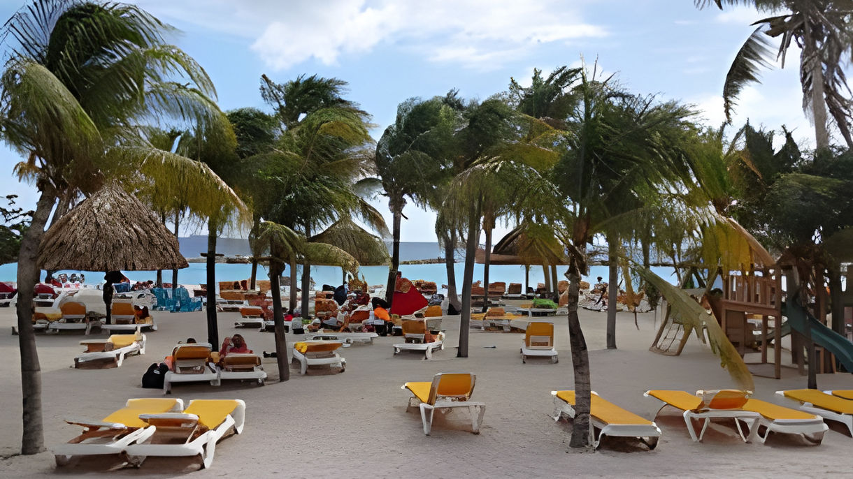 Curacao Highlights & Beach Break