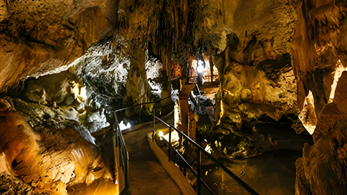 Hato Caves & Mambo Beach