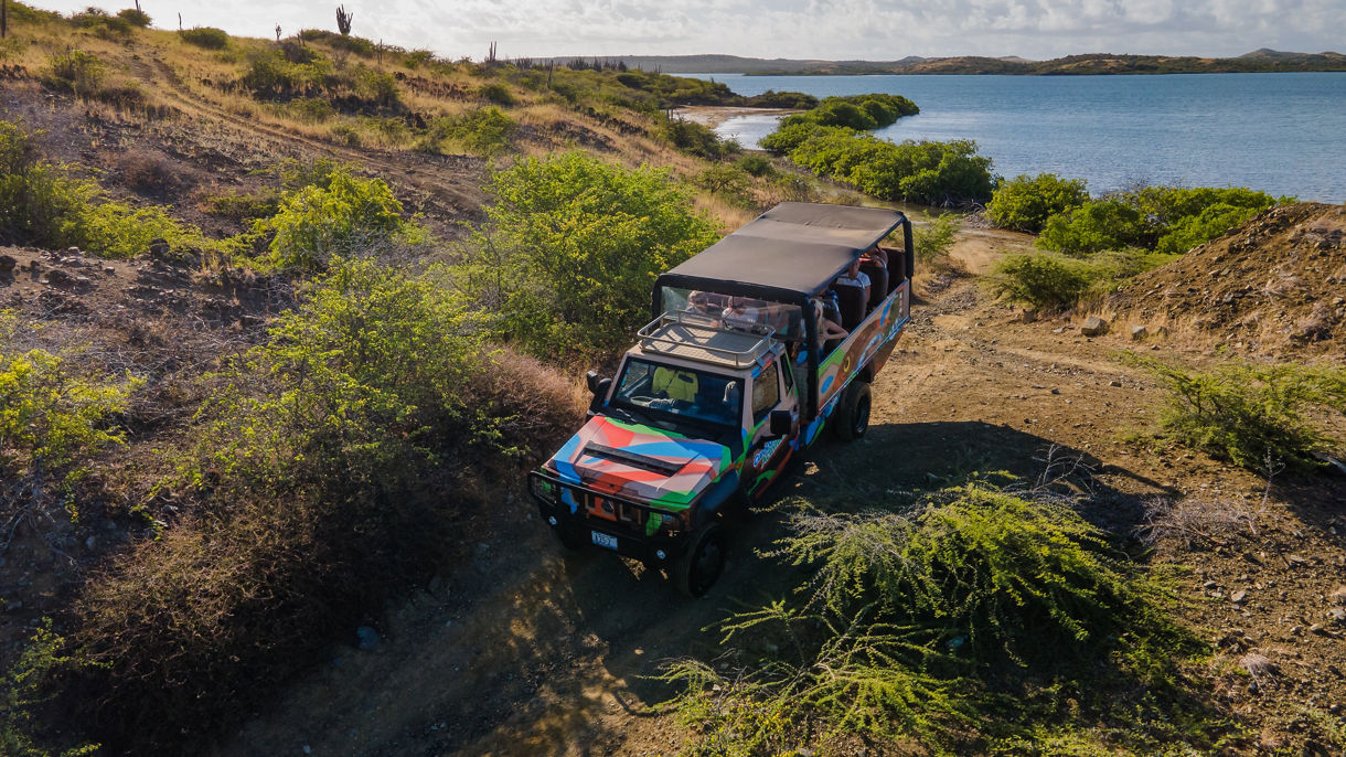 Off Road Adventure & Snorkel (A Small Group Tour)