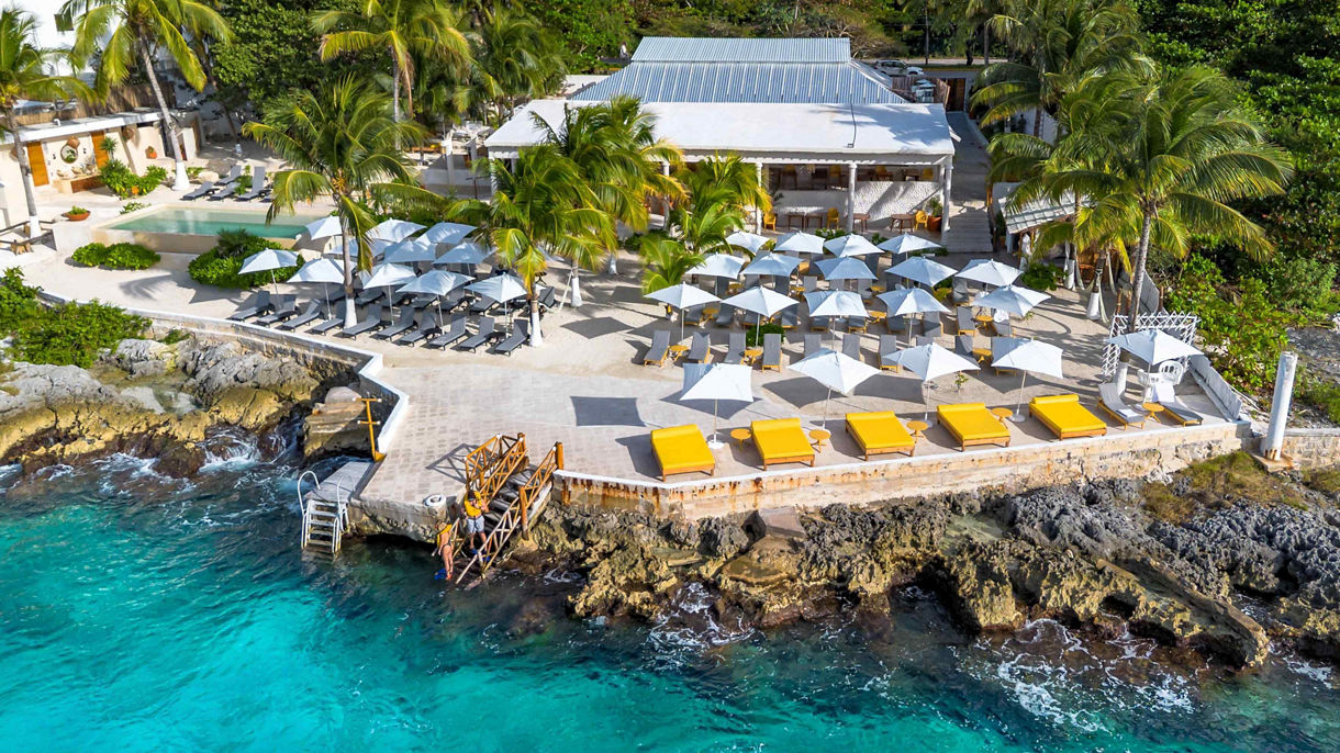La Casa Adults Only Retreat: A Private Luxury Estate with Lunch