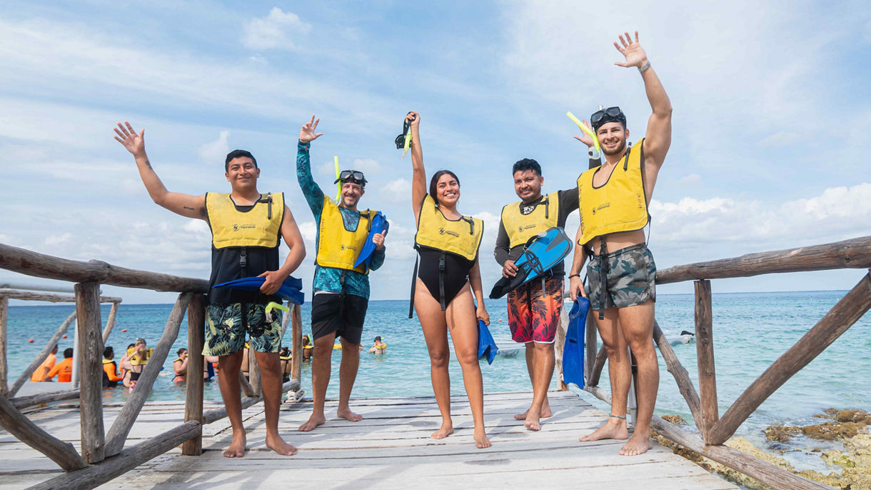 Cenote Swim at Kanan Park & All-Inclusive Beach with Lunch