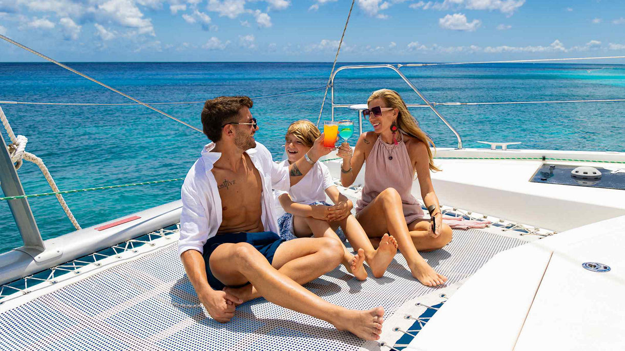 All-Inclusive Luxury Sail & Snorkel with Lunch