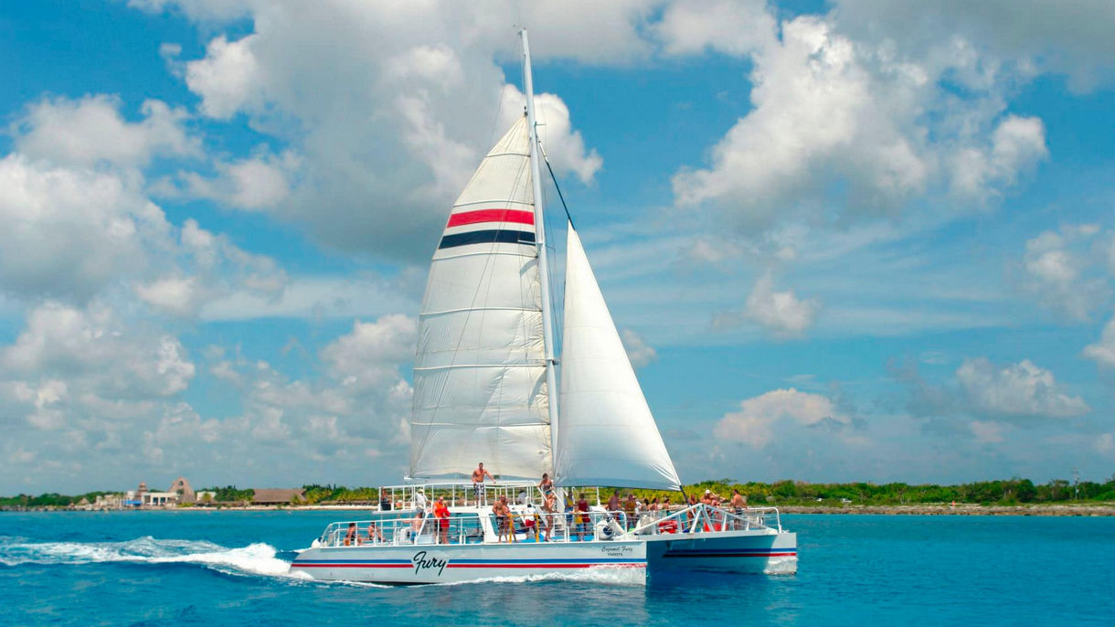 Catamaran Sail, Snorkel & Beach