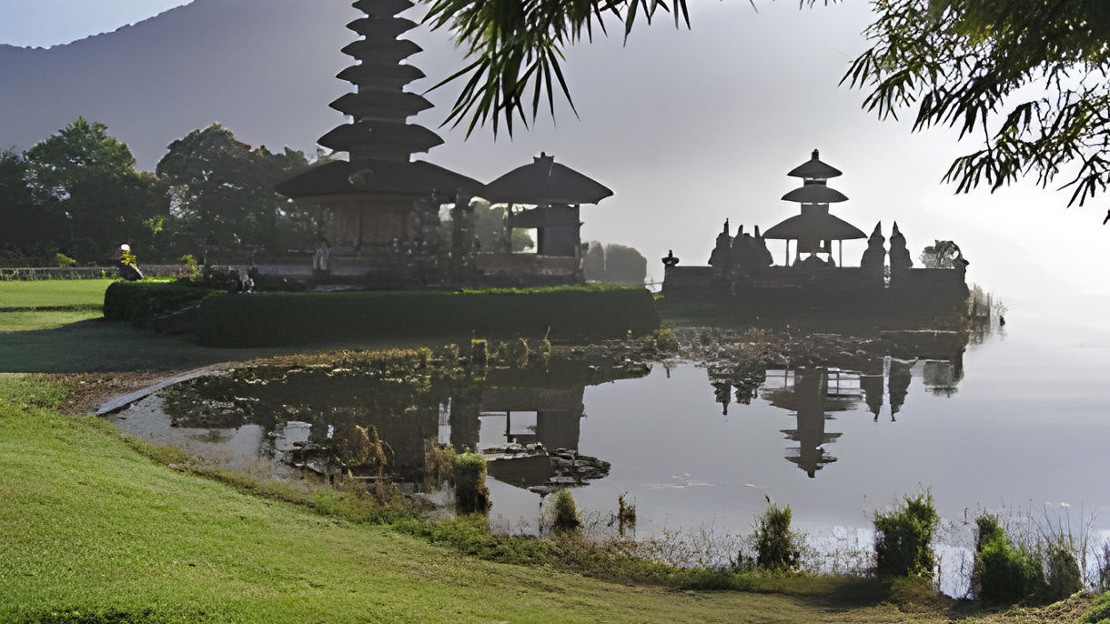 Twin Lakes & Bali Highlands