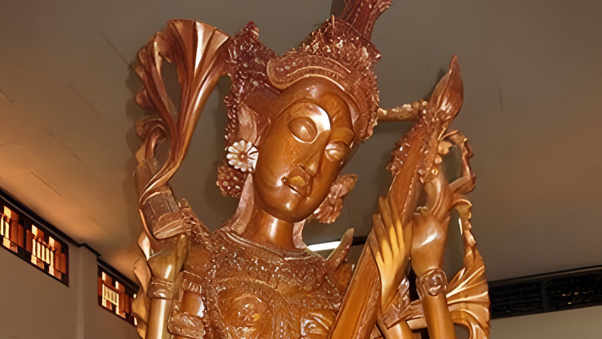 Ubud Arts & Crafts Shopping Tour