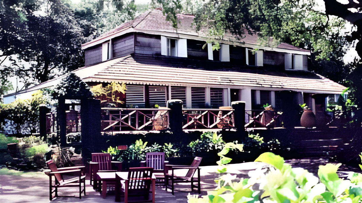 Histories Plantation & Botanical Garden