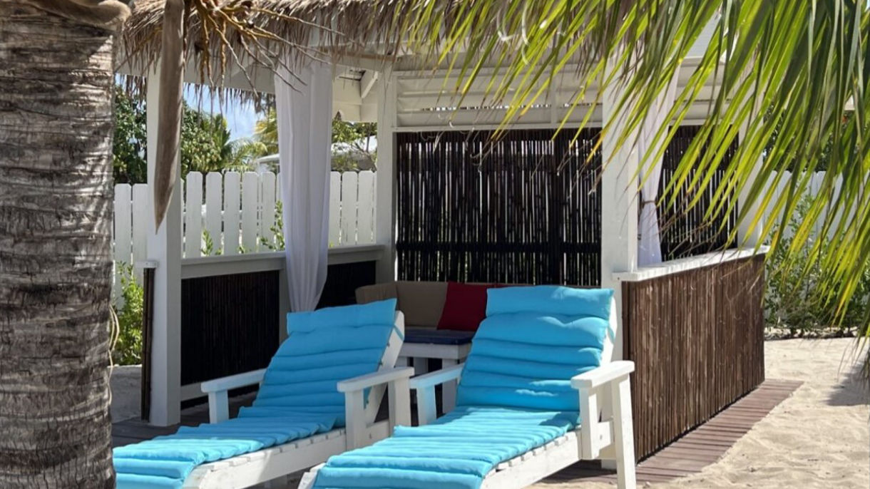 Tipsy Turtle Beach Club Private Luxury Cabana with Butler Service