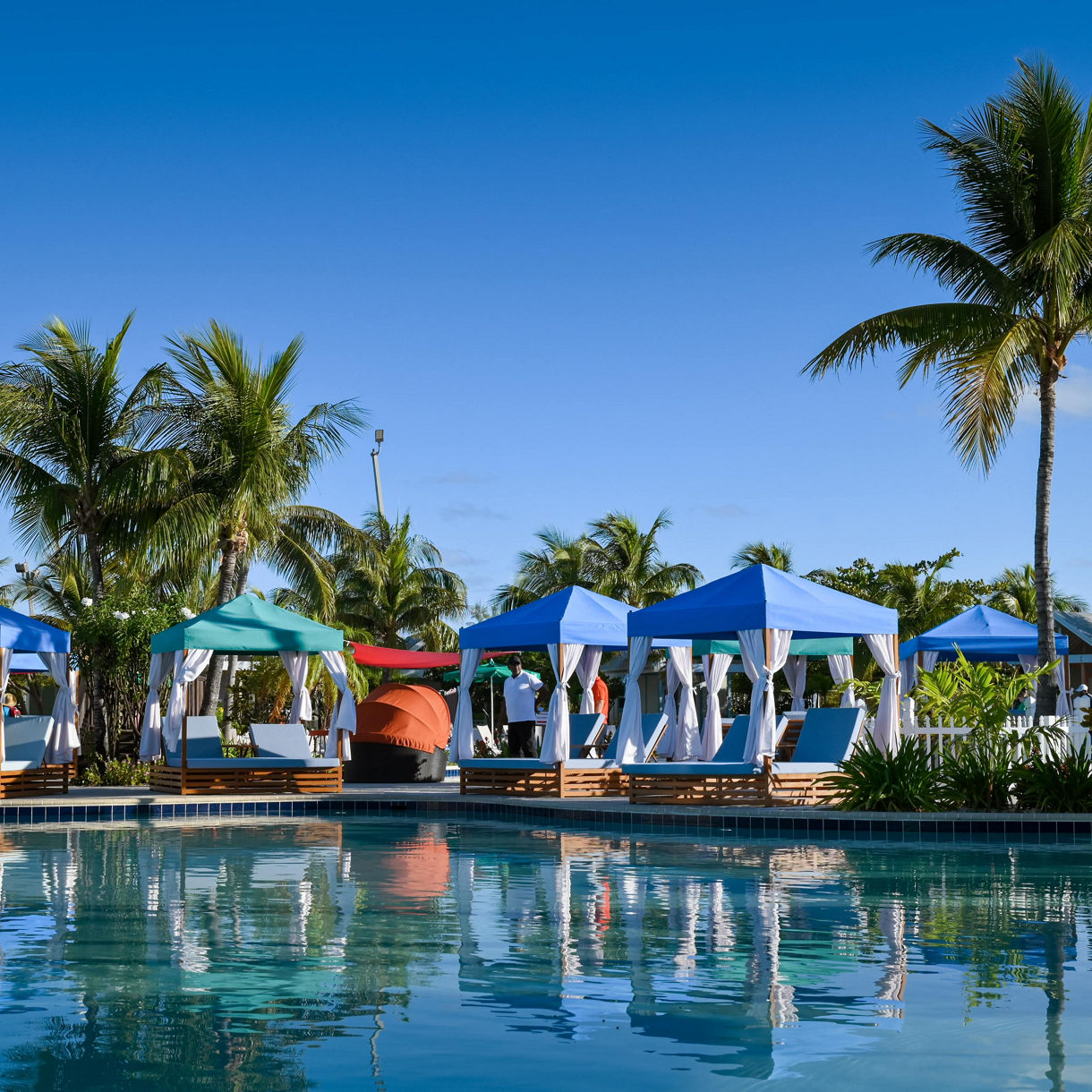 Margaritaville Poolside Daybed