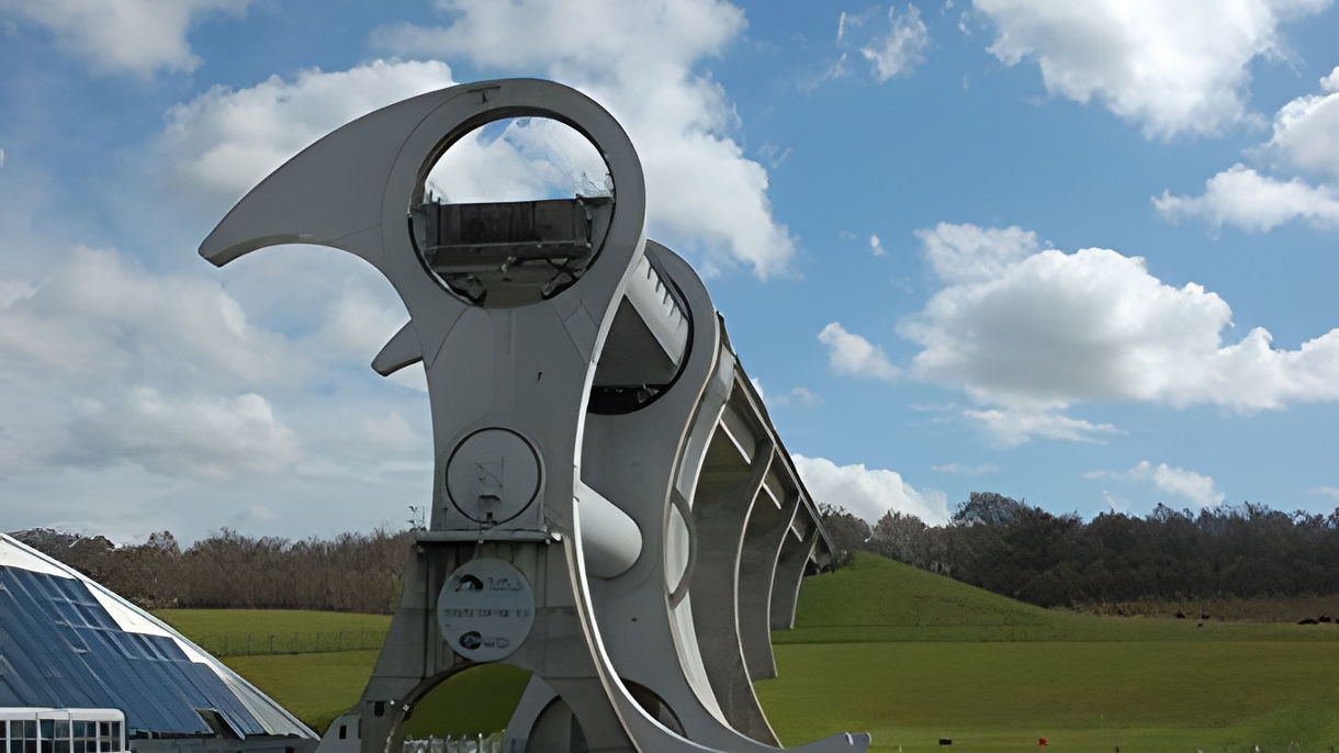 Falkirk Wheel, Kelpies & Stirling on Your Own