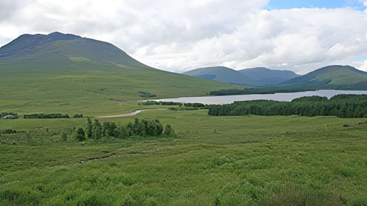 Glasgow by Private Vehicle - Car Class Full Day (With Guide)