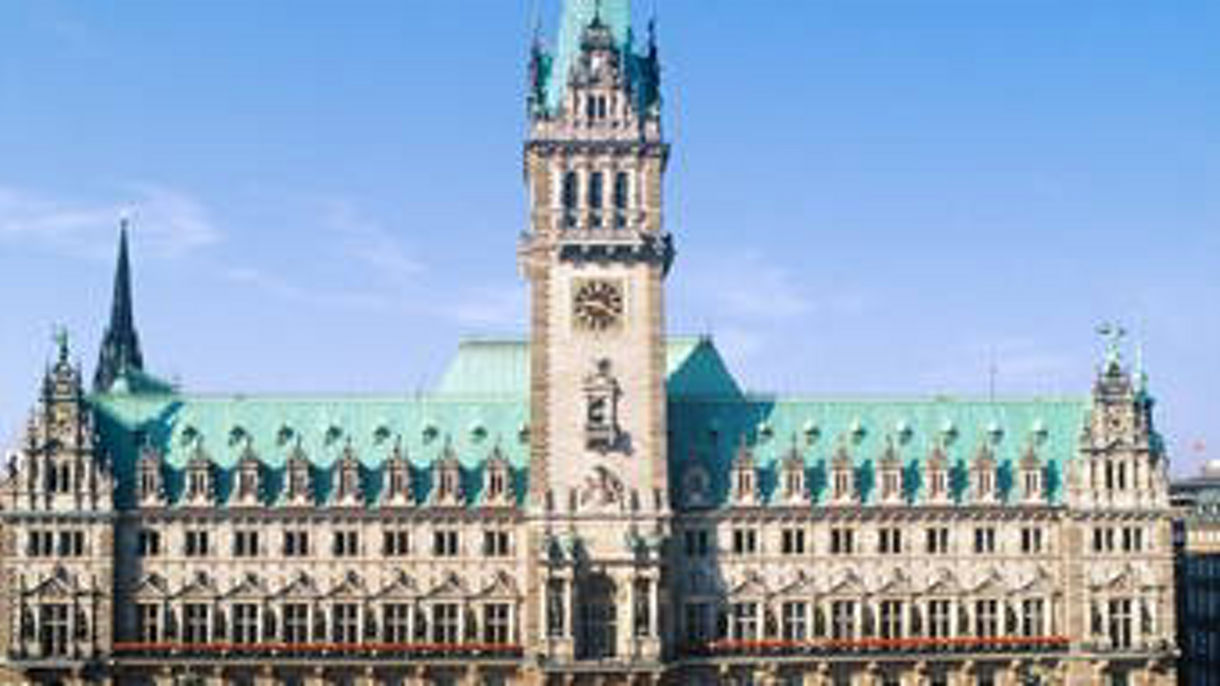 A Tale of Two Cities - Hamburg, Schwerin & A Fairytale Castle