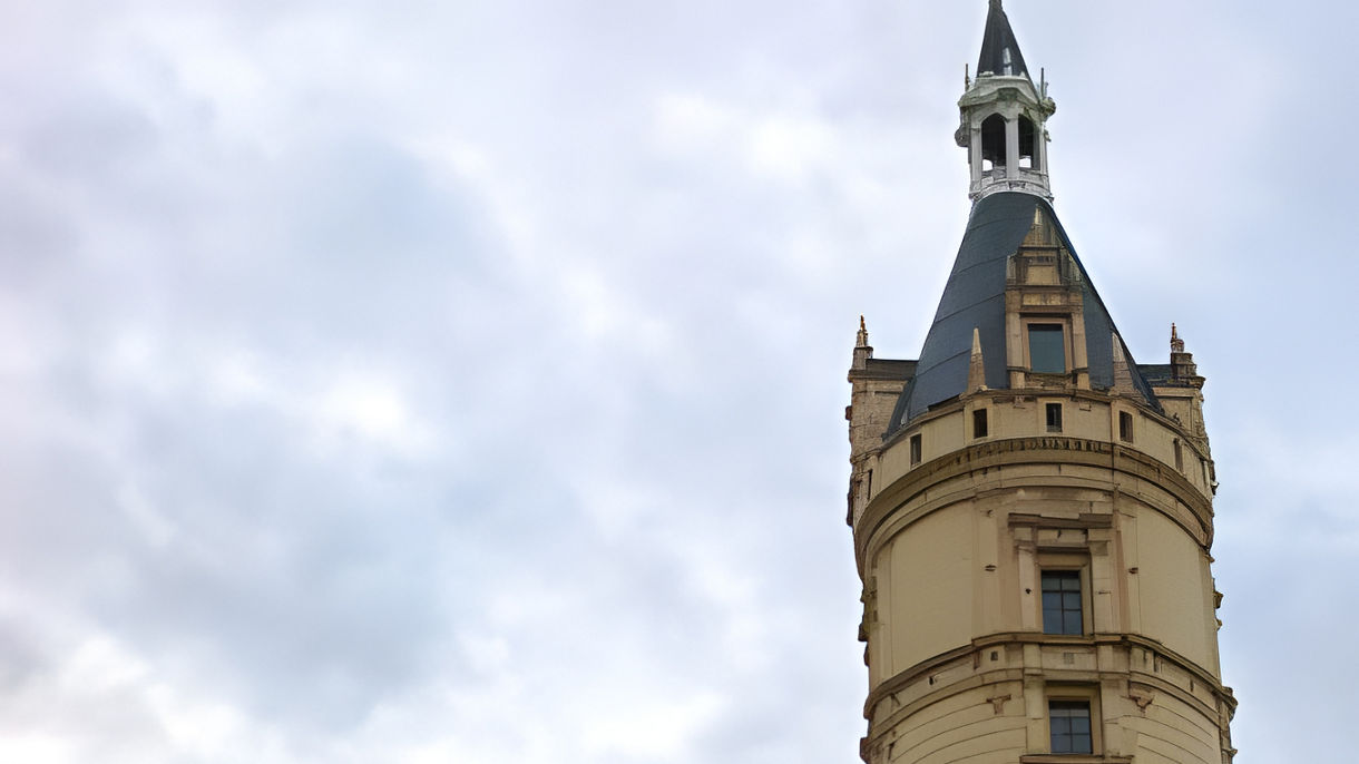 A Tale of Two Cities - Hamburg, Schwerin & A Fairytale Castle