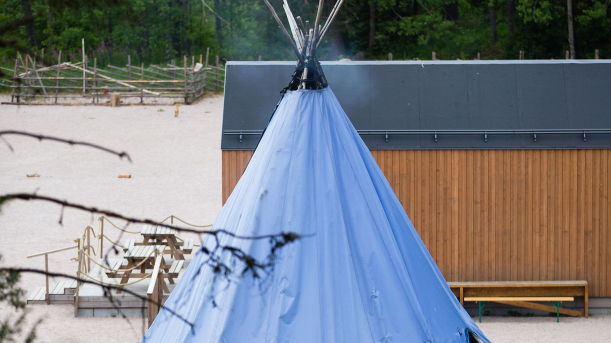Nuuksio Forest Walk & Open-Fire Pancakes
