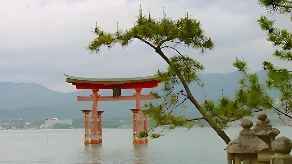 Miyajima & Itsukushima Shrine