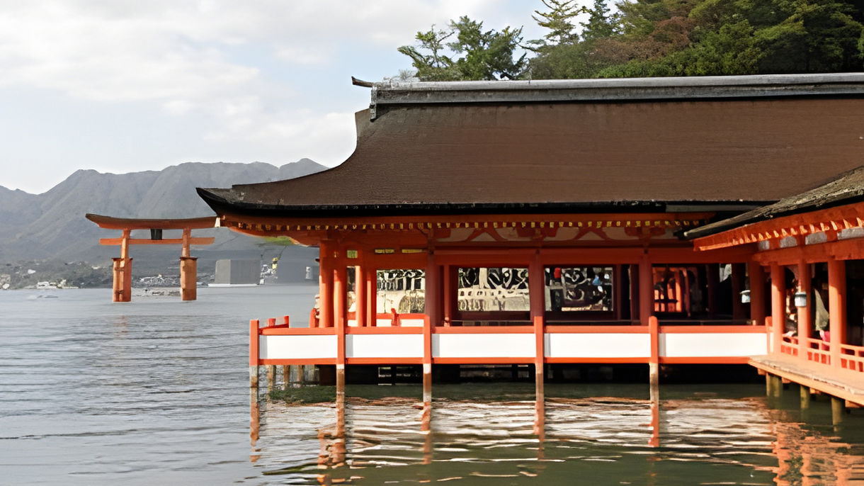 安芸の宮島と嚴島神社（日本語ガイド）(Guided in Japanese)