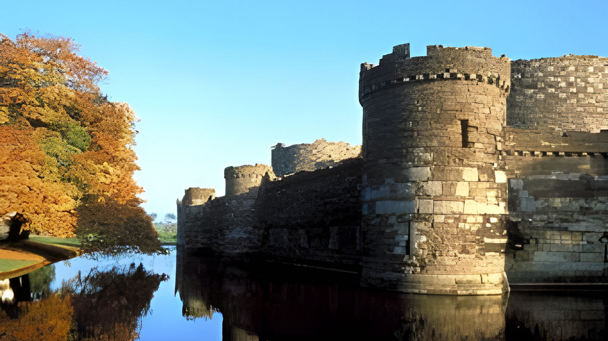 Beaumaris Castle & Village