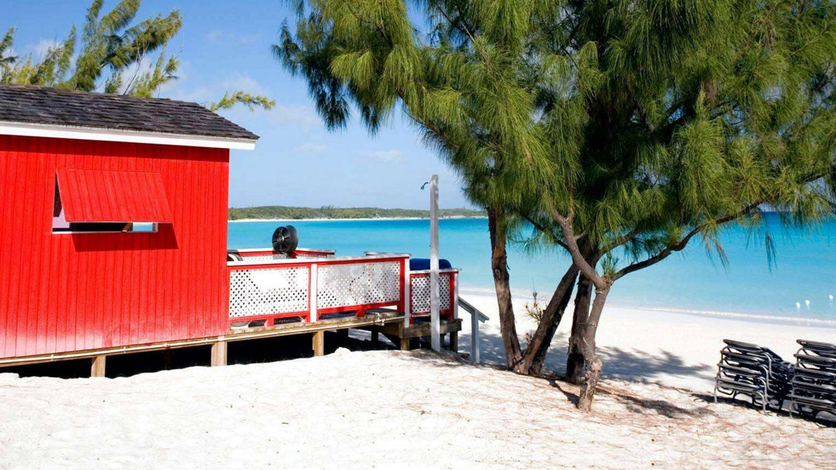 Beach Cabana Rental (4 people maximum)