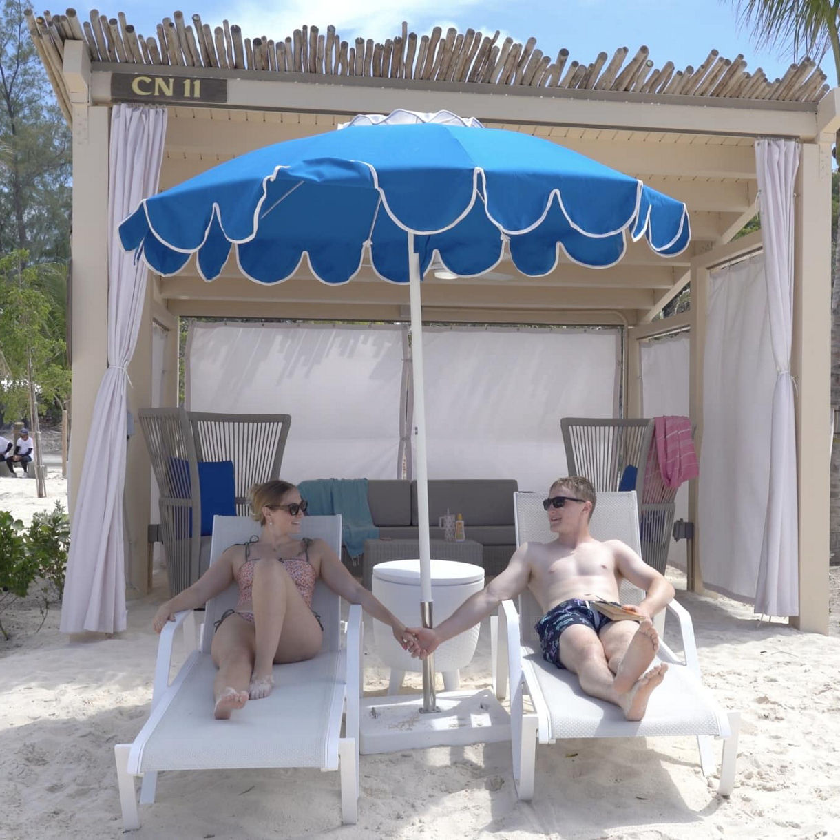 RelaxAway Cabana Rental: Wheelchair Accessible (7 people maximum)