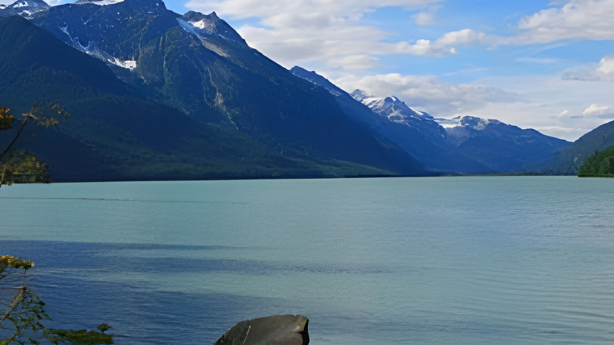 Alaska Wildlife Canoe Safari