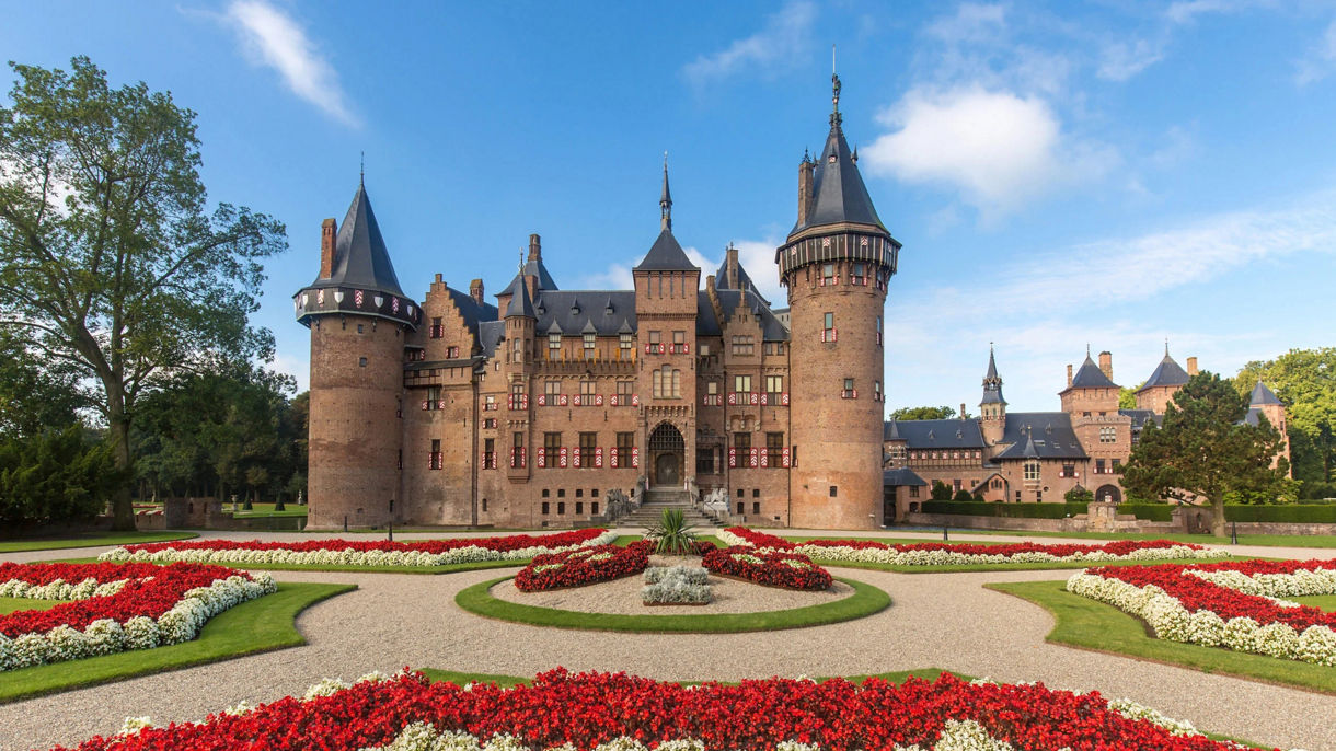 Discover Utrecht & Visit of Castle De Haar