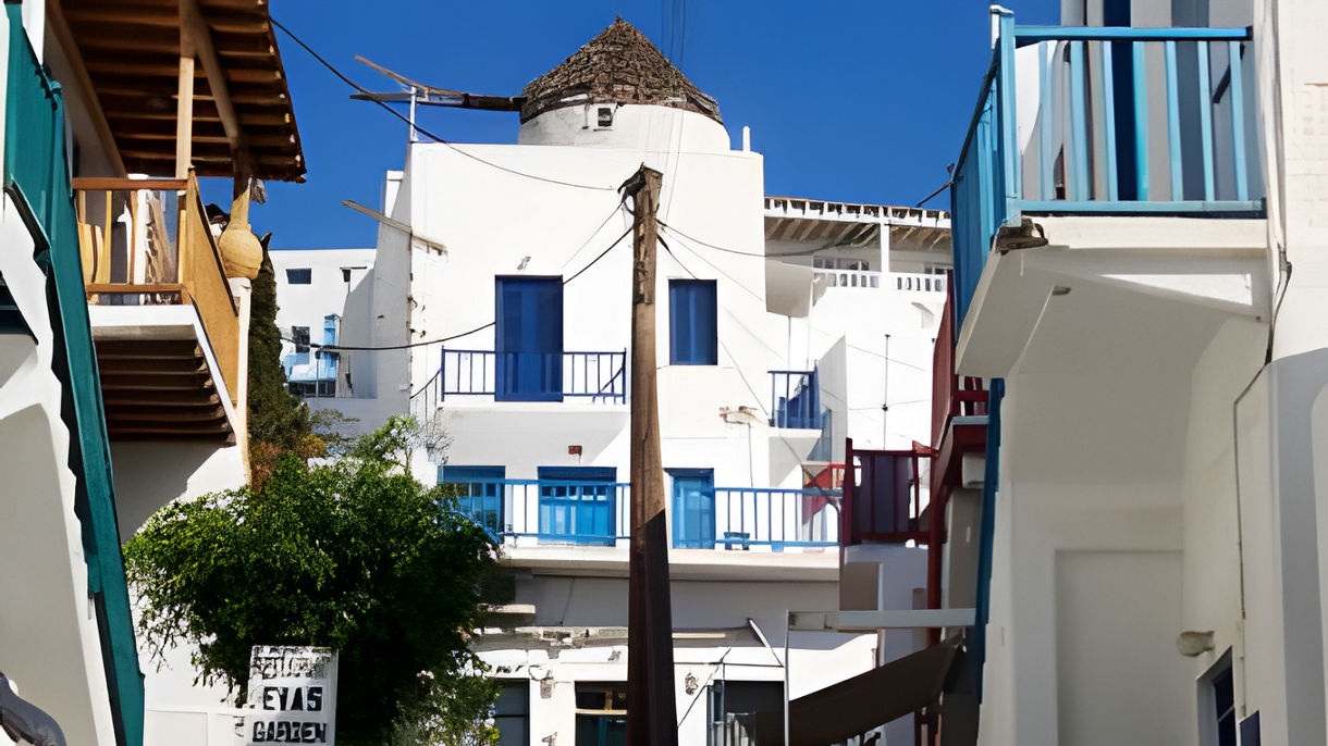 Mykonos Town & Aegean Maritime Museum