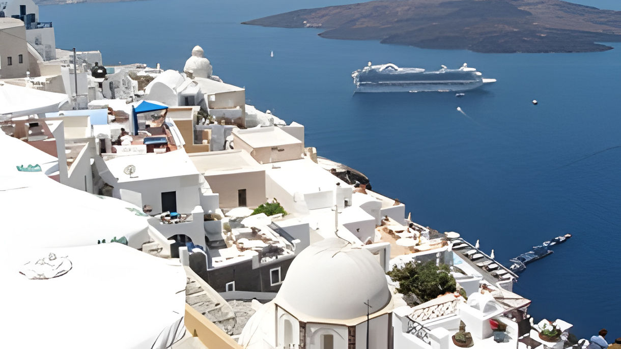 Discover the Hidden Villages of Santorini