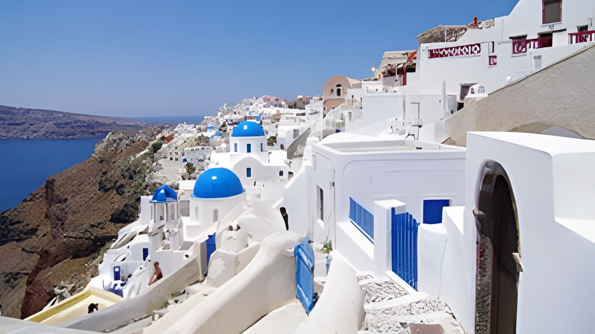 Santorini by Private Vehicle - Van Class Full Day (Driver Only)