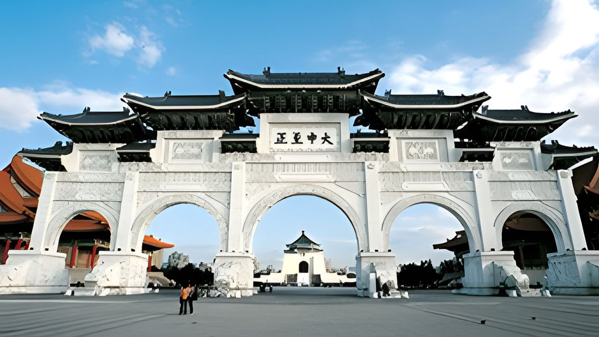 National Palace & Chiang Kai Shek's Memorial Hall