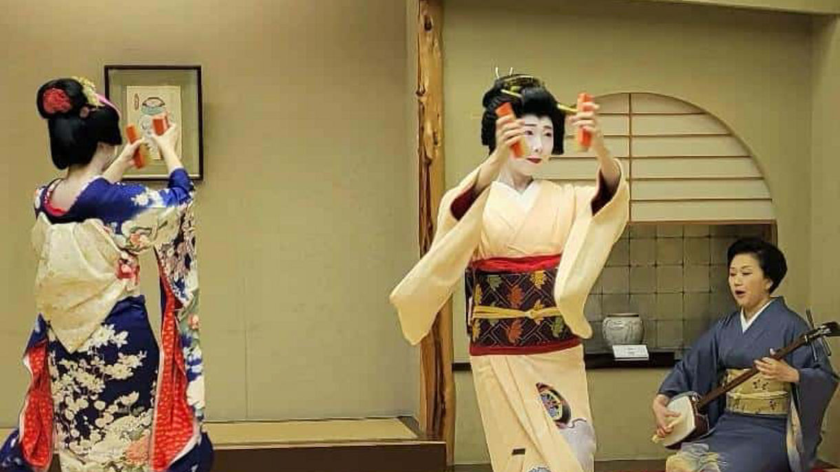 Geisha Show & Japanese Lunch