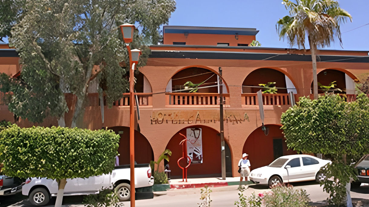 Hotel California & Todos Santos