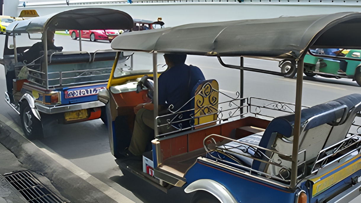 Bangkok's Hidden Treasures with Tuk Tuk Experience
