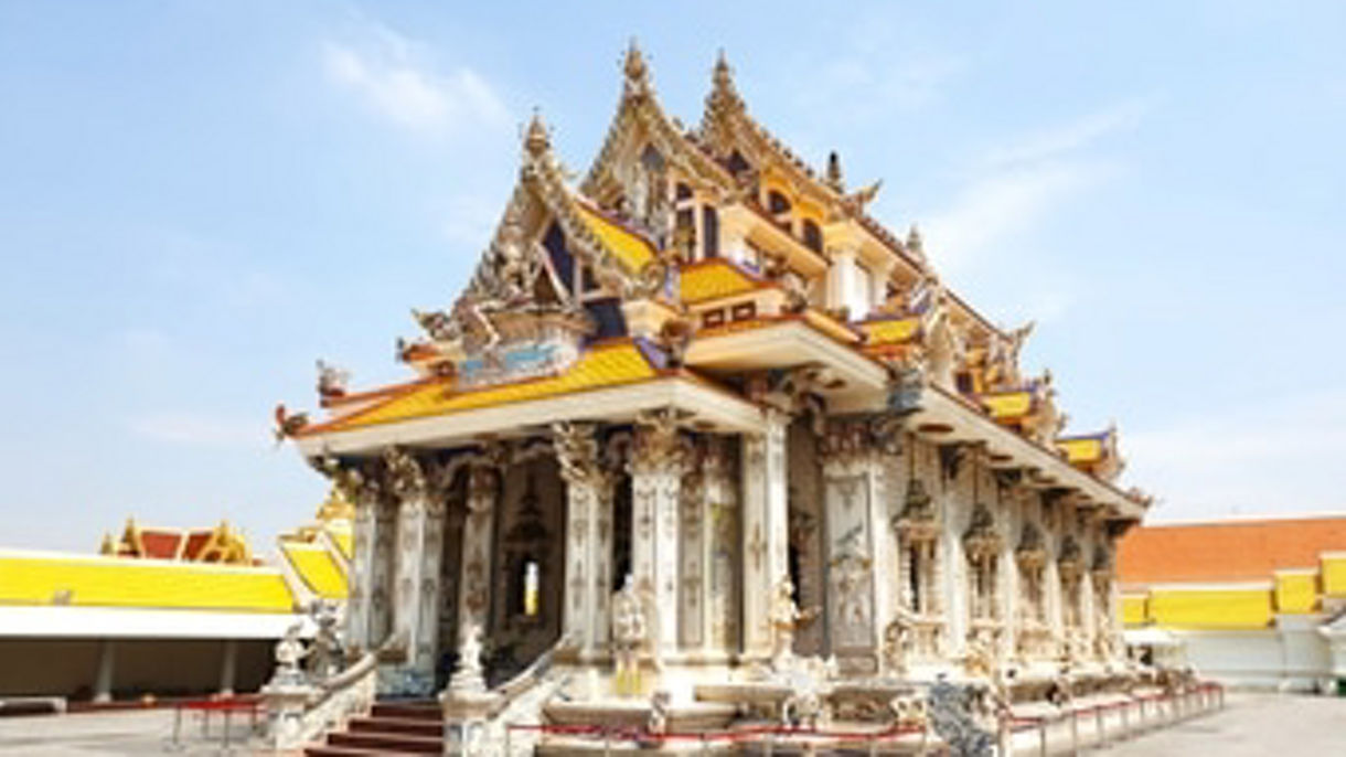 Bangkok Dinner Cruise & Unordinary Temples