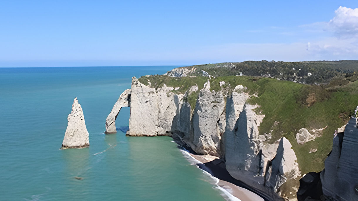 Discovering Etretat