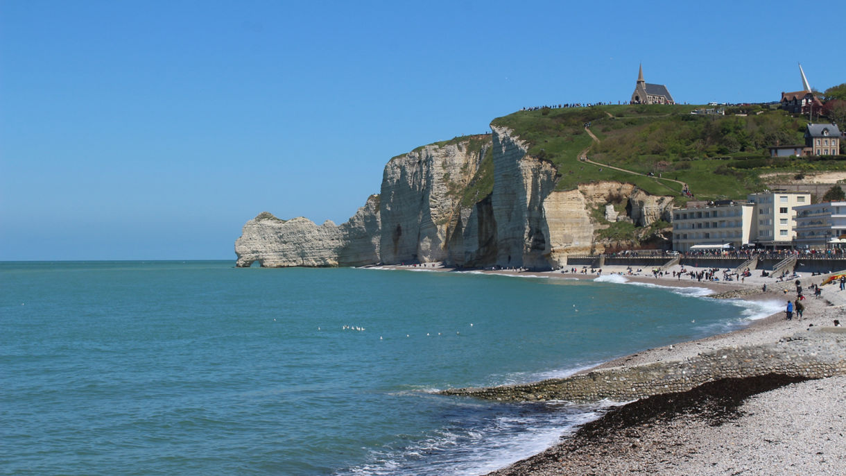 Discovering Etretat